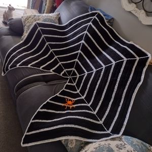 Spiderweb shawl
